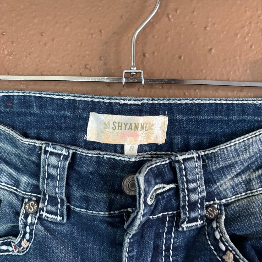 Shyanne Girls Medium Wash Bootcut Jeans Steer Skull Embroidered Pockets Size 8 - Picture 3 of 7